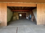 Eingangsbereich Stallgebäude - Exklusives Anwesen mit Pferdehaltung, großem Grundstück und ca. 3,85 ha Grünland
