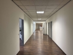 Flur - Zentrale Büro- und Praxisfläche in fußläufiger Entfernung zum Bahnhof.