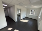 Empfang/ Büro - Neubau-Büroräume mit Hallenfläche und guter Anbindung in Wüsting (Hude)