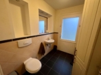 Gäste-WC - Gepflegtes Reihenmittelhaus in ruhiger Lage von Ahlhorn.