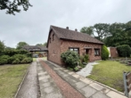 Hausansicht - Modernisierungsbedürftiges Einfamilienhaus im Herzen von Hude.