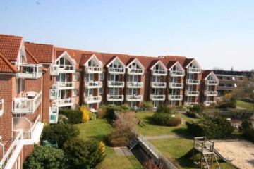 Moderne Ferienwohnung mit Terrasse, Tiefgaragenstellplatz und Schwimmbad in Cuxhaven-Döse, 27476 Cuxhaven, Erdgeschosswohnung