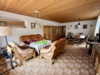 Wohnzimmer - Einfamilienhaus mit großem Grundstück und viel Potenzial in Achternmeer