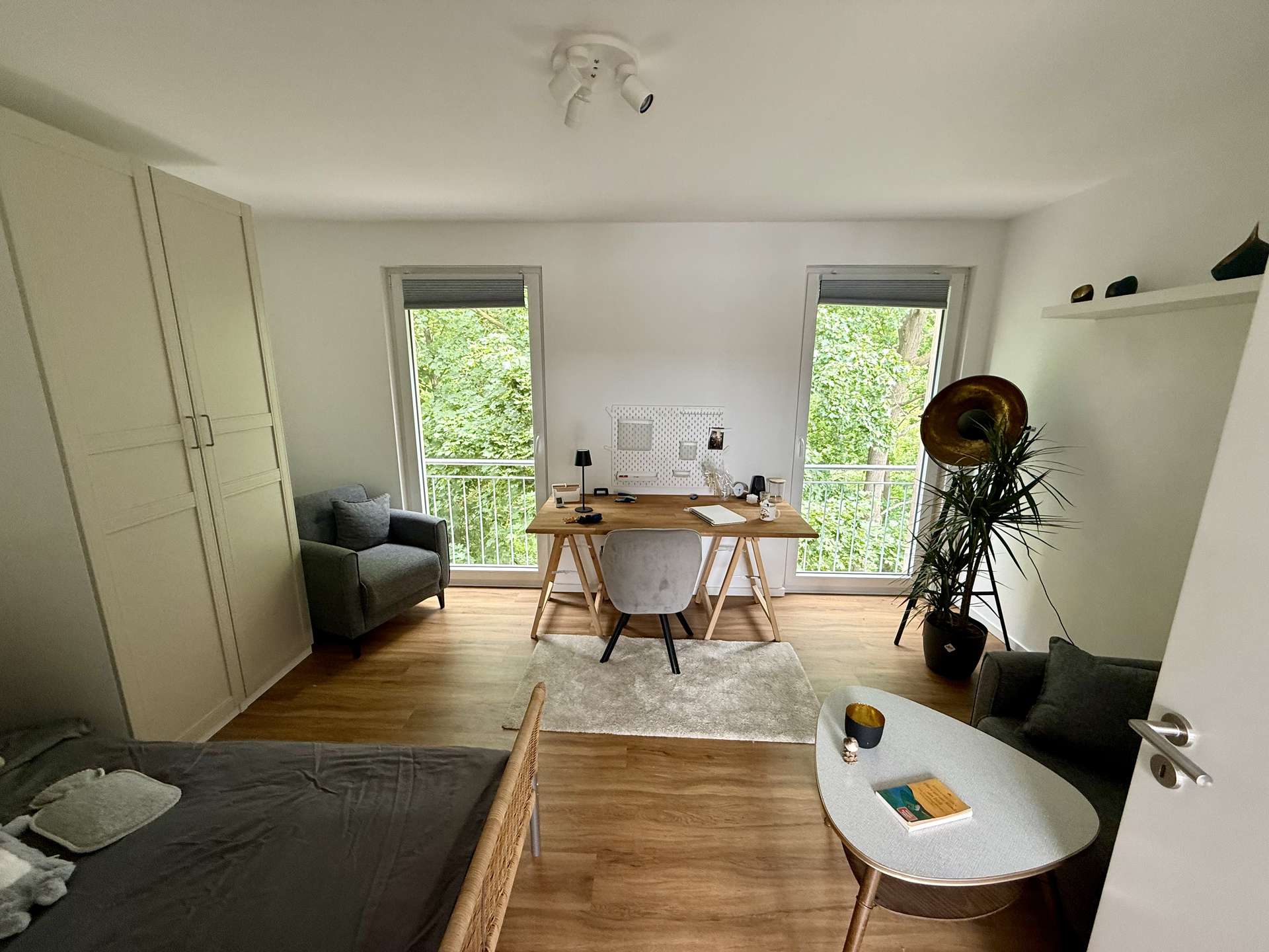 Schlafzimmer DG