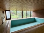 Schwimmbad - Freistehendes Architektenhaus mit Indoor-Pool auf großzügigem Parkgrundstück