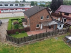 Hausansicht - Einfamilienhaus mit Garage, Keller und Garten in Bookholzberg